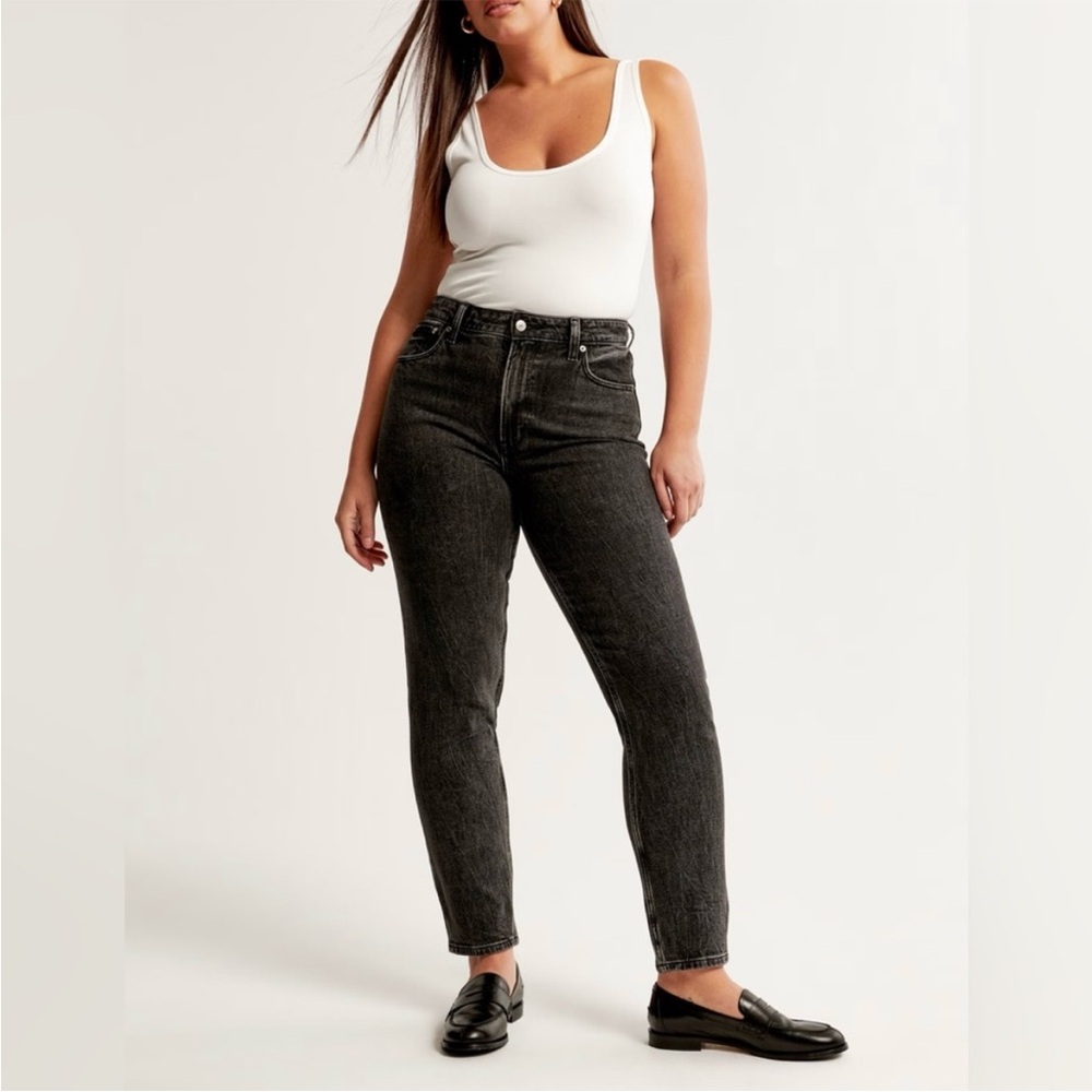 Abercrombie & Fitch The Mom High Rise Curve Love Black Stretch Denim Jeans 29 8S